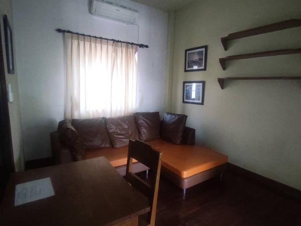 Chiang Mai Homey : photo 10 de la chambre chambre lits jumeaux avec salle de bains commune