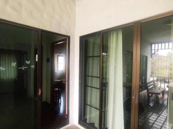 Chiang Mai Homey : photo 3 de la chambre chambre lits jumeaux avec salle de bains commune