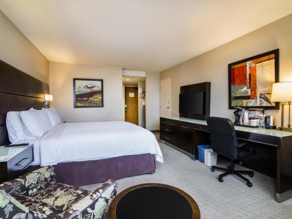 Holiday Inn Vancouver-Centre Broadway, an IHG Hotel : photo 1 de la chambre chambre lit king-size standard - Étage supérieur