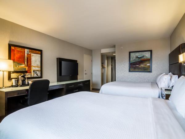 Holiday Inn Vancouver-Centre Broadway, an IHG Hotel : photo 3 de la chambre chambre double standard avec 2 lits doubles