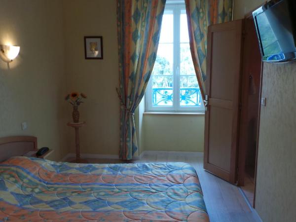 Hotel La Renaissance : photo 7 de la chambre chambre double confort - vue sur mer