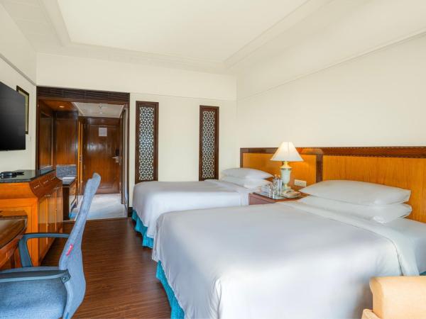 Hyderabad Marriott Hotel & Convention Centre : photo 7 de la chambre deluxe twin with bathtub