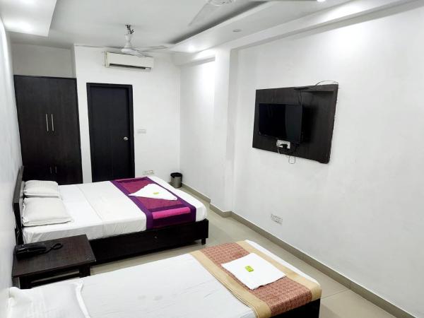 Aravali Residency B&B : photo 1 de la chambre chambre triple