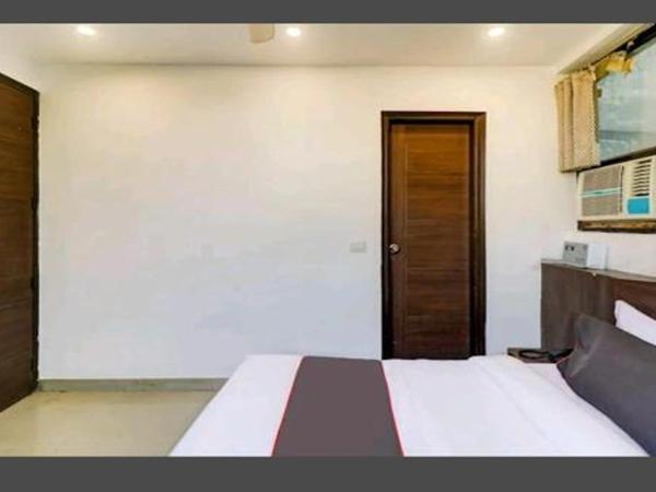 Aravali Residency B&B : photo 4 de la chambre chambre lit king-size