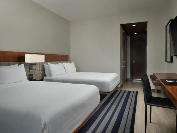 AC Hotel by Marriott Denver Downtown : photo 3 de la chambre chambre classique avec 2 lits queen-size