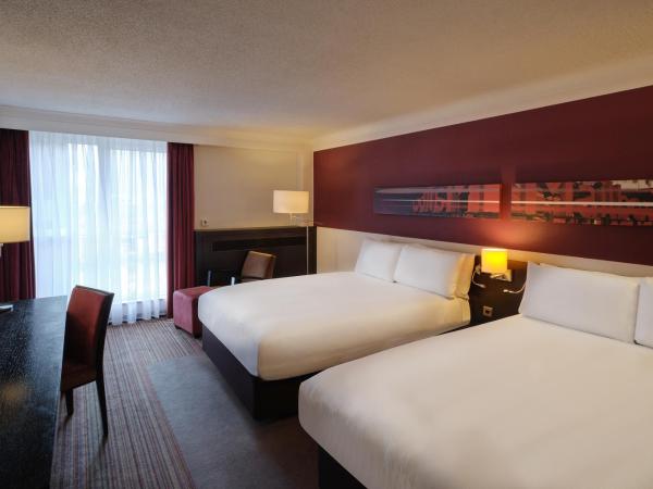 Crowne Plaza Birmingham City, an IHG Hotel : photo 1 de la chambre chambre double avec 2 lits doubles