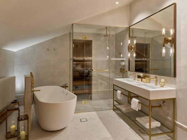 The Hotel Maria - Preferred Hotels & Resorts : photo 5 de la chambre junior spa suite with sauna