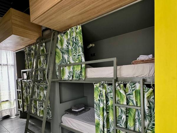 Iconic Athens Hostel : photo 5 de la chambre lit dans dortoir 6 lits