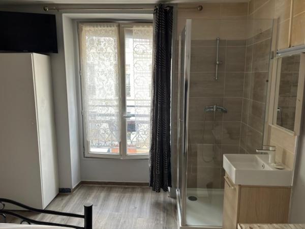 HOTEL DU CHATEAU : photo 8 de la chambre chambre double Économique