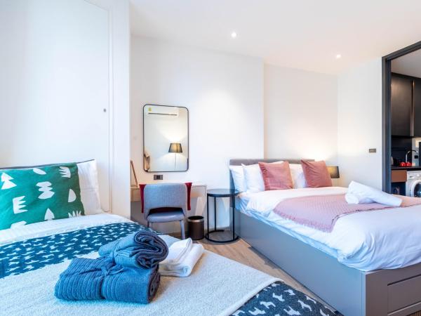 Edge Central Pattaya Branded Beach Suite : photo 8 de la chambre suite supérieure - vue sur mer