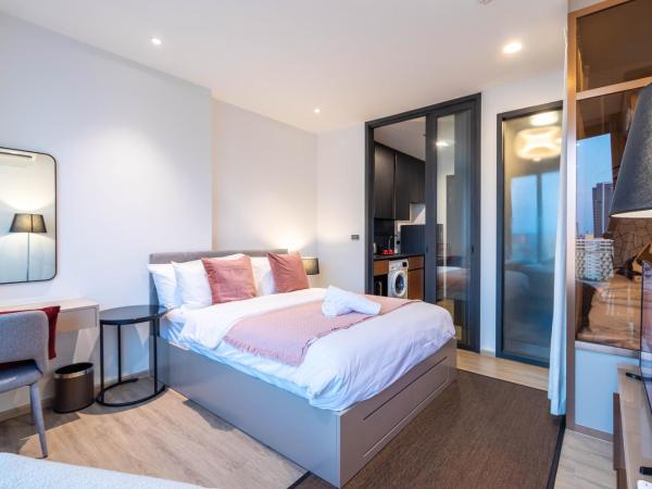 Edge Central Pattaya Branded Beach Suite : photo 10 de la chambre suite supérieure - vue sur mer