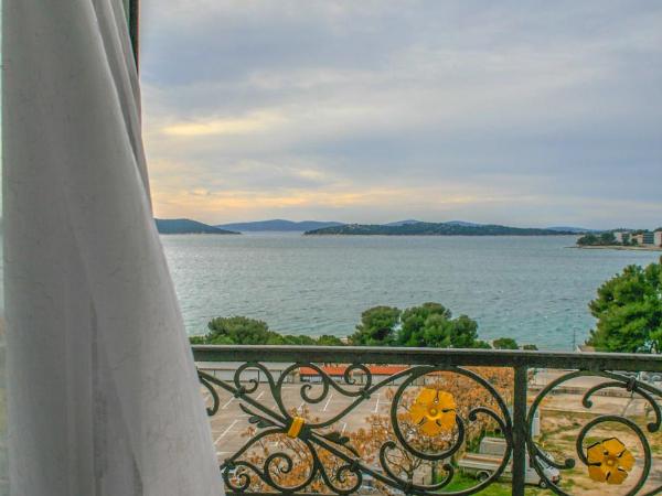 Hotel Miramare : photo 9 de la chambre chambre double standard avec balcon - vue sur mer