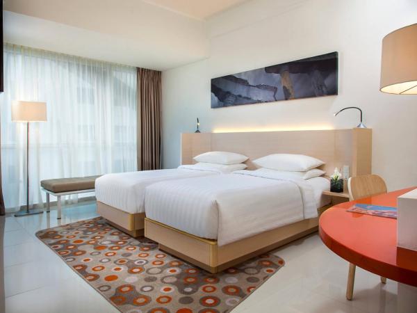 Fairfield by Marriott Surabaya : photo 2 de la chambre chambre lits jumeaux deluxe