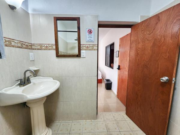 Fitz-Mar : photo 3 de la chambre chambre quadruple Économique