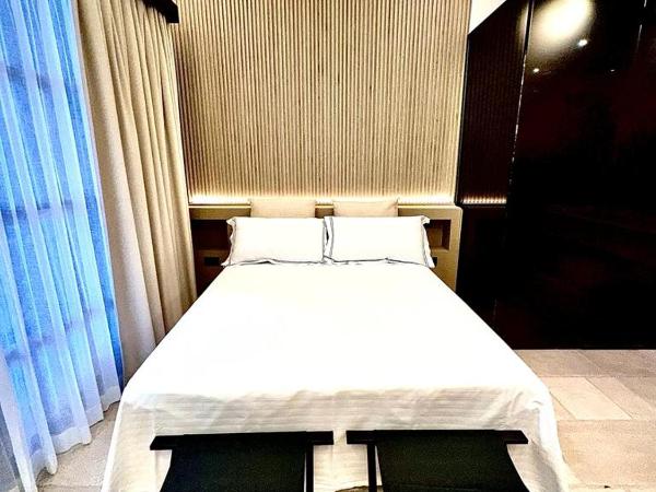 Al Capri Suite Isola di Capri : photo 2 de la chambre chambre lit queen-size - vue sur mer