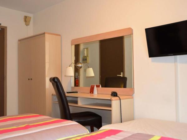 Brit Hotel Cherbourg : photo 2 de la chambre chambre lits jumeaux
