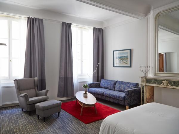 La Résidence Arles Centre : photo 1 de la chambre appartement deluxe - 1er Étage côté rue