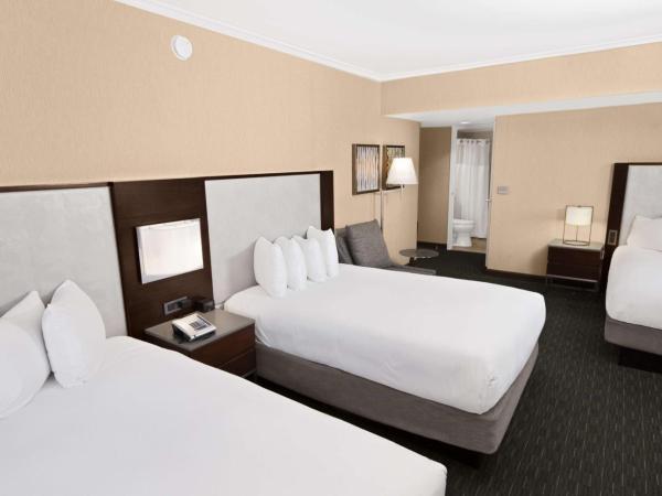 Hilton San Francisco Union Square : photo 3 de la chambre grande chambre avec 3 lits doubles