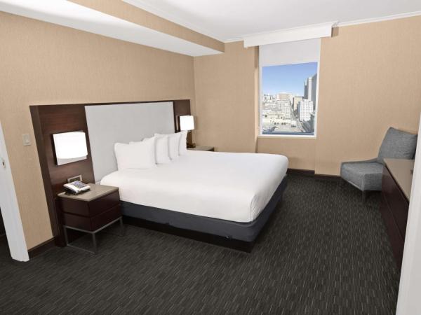 Hilton San Francisco Union Square : photo 3 de la chambre suite 1 chambre lit king-size