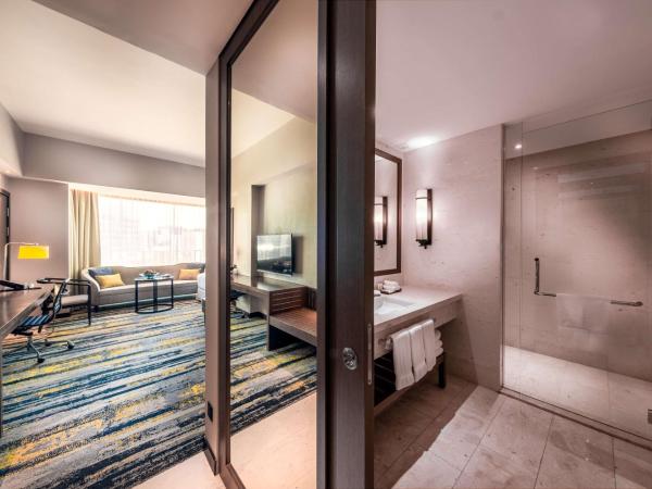 Hilton Kota Kinabalu : photo 6 de la chambre chambre familiale