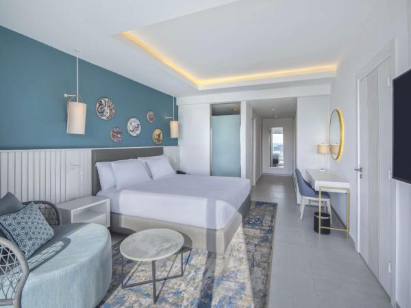 Hilton Skanes Monastir Beach Resort : photo 3 de la chambre suite lit king-size deluxe 1 chambre