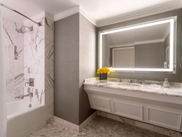 The Ritz-Carlton, Marina del Rey : photo 5 de la chambre chambre lit king-size avec balcon - Étage club
