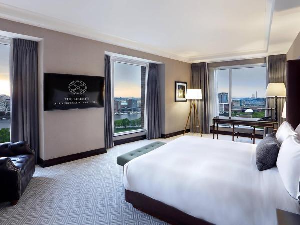 The Liberty, a Luxury Collection Hotel, Boston : photo 7 de la chambre suite présidentielle ebersol 1 chambre lit king-size - vue sur ville