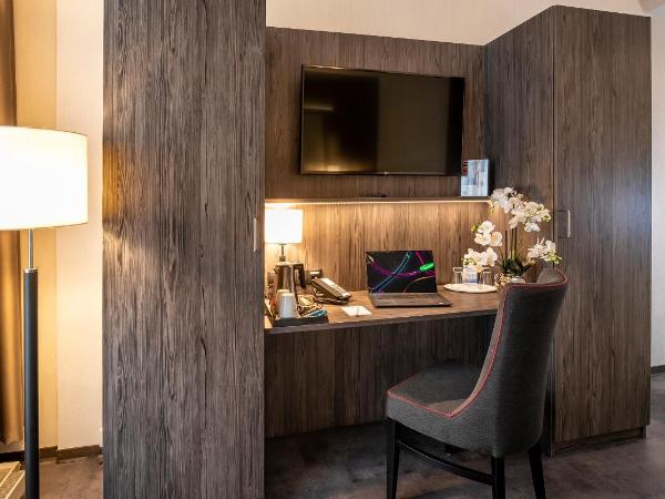 Best Western Plaza Hotel Mannheim : photo 9 de la chambre superior triple room with one double and one single bed