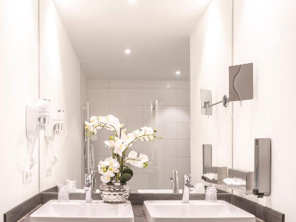 Best Western Plaza Hotel Mannheim : photo 5 de la chambre one-bedroom junior suite with one double and one single bed - sofa bed