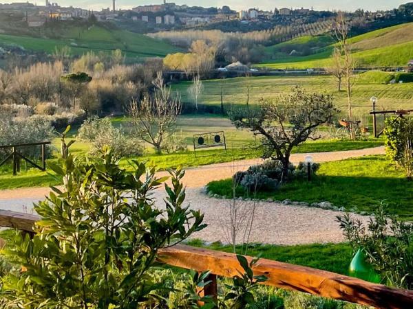 Agriturismo La Corte del Sole : photo 3 de la chambre appartement 2 chambres