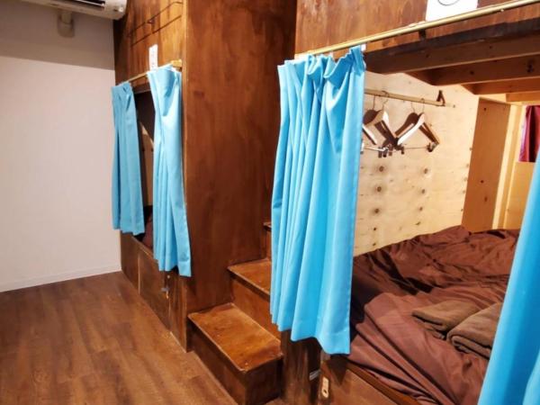 ゲストハウス EZO Run Sapporo 札幌中心部でシンプルな滞在ができるホステル : photo 8 de la chambre lit dans dortoir mixte de 4 lits