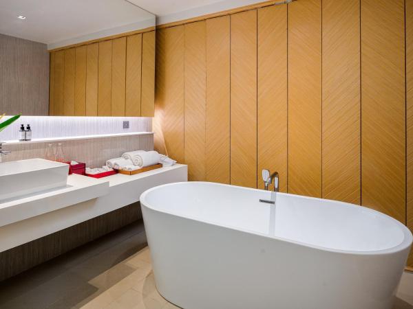 Ramada Resort by Wyndham Khao Lak : photo 6 de la chambre chambre lanai deluxe avec 2 lits queen-size