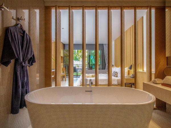 Ramada Resort by Wyndham Khao Lak : photo 5 de la chambre chambre oasis deluxe avec lit king-size 