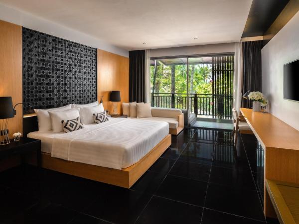 Ramada Resort by Wyndham Khao Lak : photo 1 de la chambre chambre lit king-size deluxe avec bain à remous