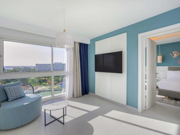Hilton Skanes Monastir Beach Resort : photo 6 de la chambre suite lit king-size deluxe 1 chambre