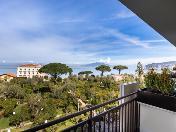 Ara Maris Hotel & Spa : photo 3 de la chambre chambre lit king-size supérieure - vue sur mer