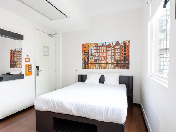 easyHotel Amsterdam City Centre South : photo 2 de la chambre chambre double supérieure