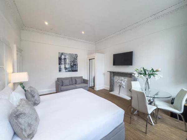 Hanover 71 Suites : photo 6 de la chambre suite deluxe avec baignoire spa