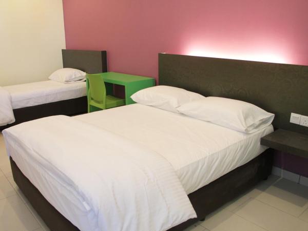 Hotel Mirage PD : photo 3 de la chambre chambre triple