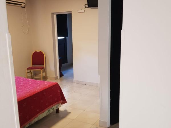 Hotel Marilian II : photo 1 de la chambre chambre quadruple