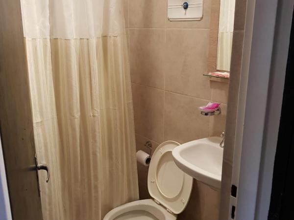 Hotel Marilian II : photo 8 de la chambre chambre quadruple