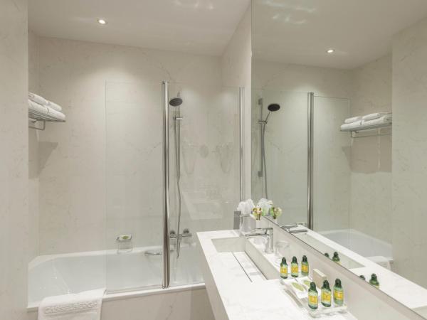 Hotel Aragon : photo 5 de la chambre chambre familiale classique avec kitchenette