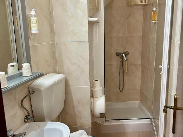 Alojamento S. João : photo 9 de la chambre chambre double