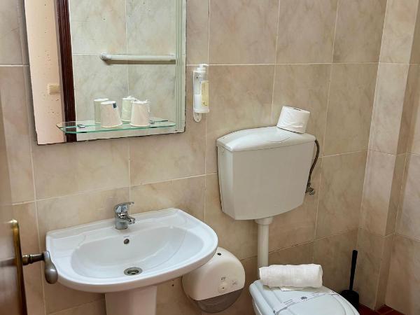 Alojamento S. João : photo 5 de la chambre chambre double