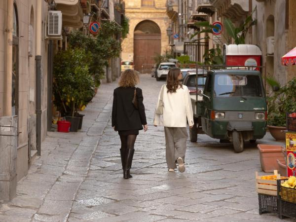 Novelli 36 : photo 4 de la chambre chambre deluxe (2 adultes + 1 enfant)