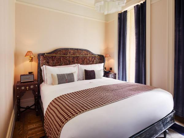 The Hotel Chelsea : photo 1 de la chambre hébergement king-size accessible aux personnes à mobilité réduite