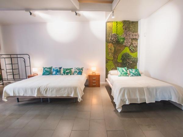 Banana Beach Patacona Rooms : photo 3 de la chambre chambre lits jumeaux avec baignoire