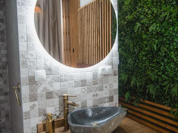 Banana Beach Patacona Rooms : photo 6 de la chambre chambre lit queen-size deluxe