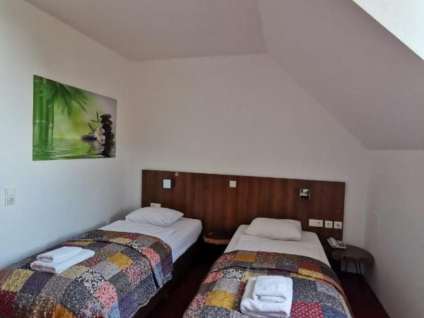 Hotel Klimt : photo 1 de la chambre chambre lits jumeaux