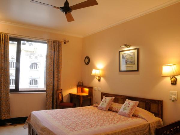 Hotel Arya Niwas : photo 10 de la chambre chambre double ou lits jumeaux premium